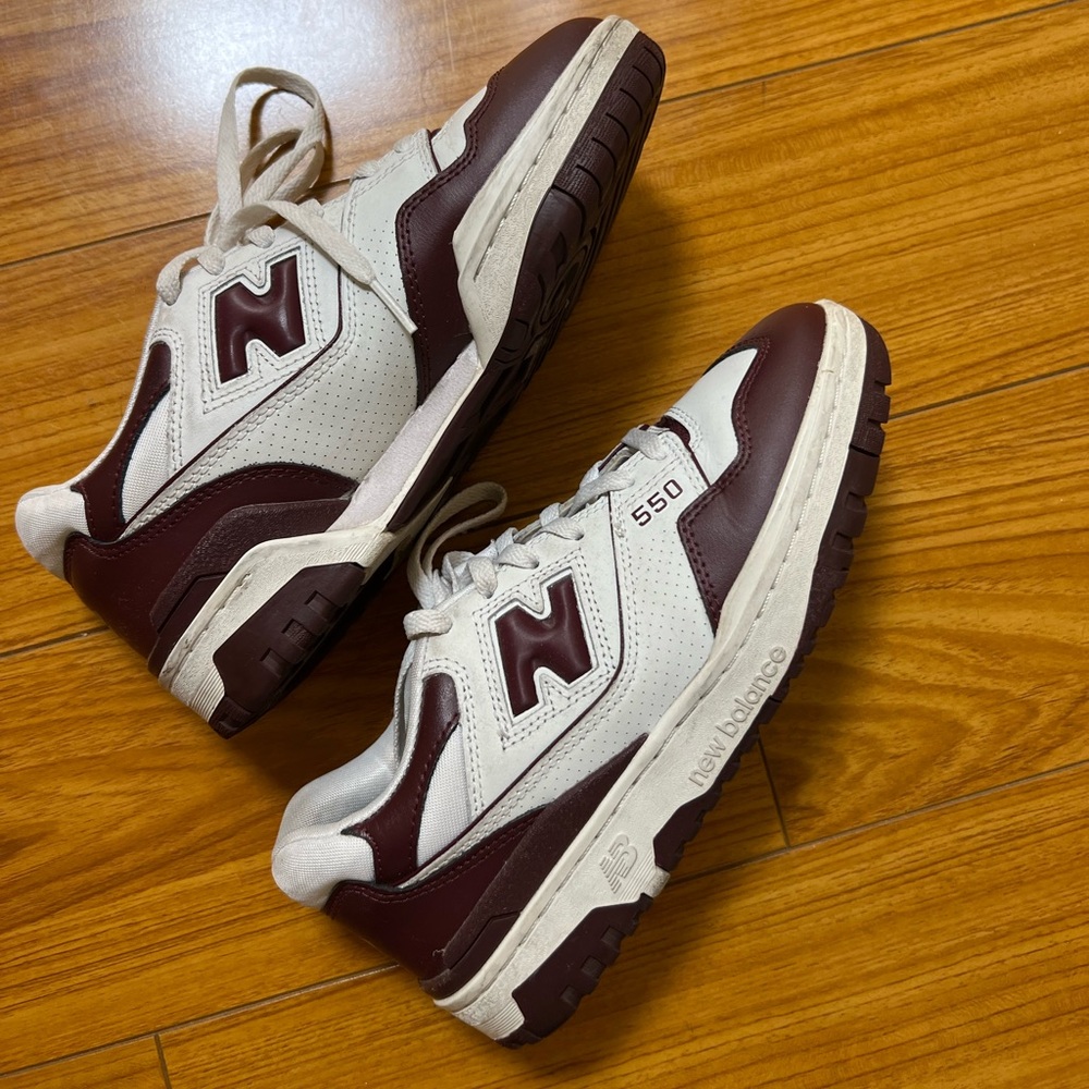 New Balance 550 Red / Burgundy